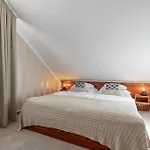 Отель Kotnik Superior Boutique 3*