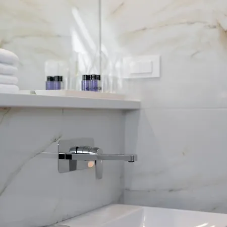 ホテル Kotnik Superior Boutique 3*