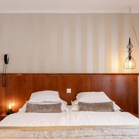 Kotnik Superior Boutique クランスカゴーラ