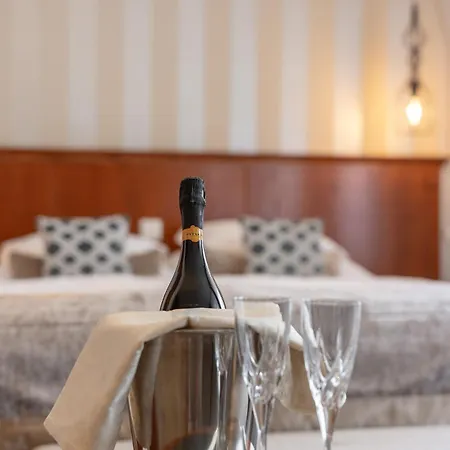 Kotnik Superior Boutique 3*