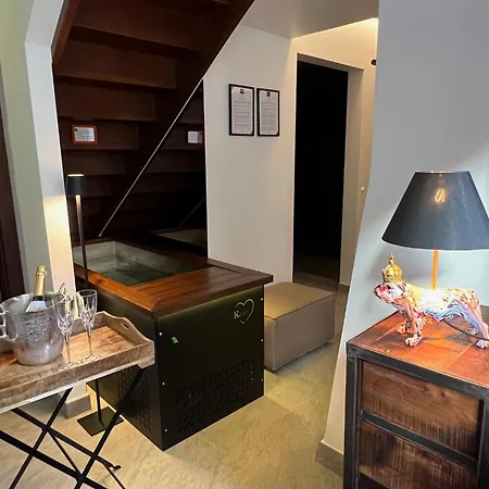 ホテル Kotnik Superior Boutique 3*