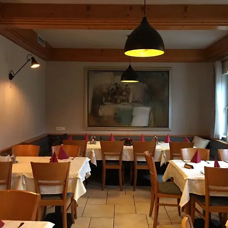 Kotnik Superior Boutique 3* クランスカゴーラ