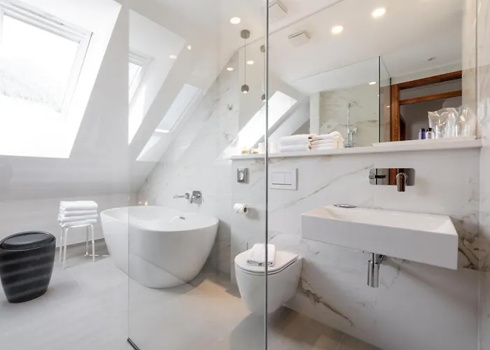 Kotnik Superior Boutique מלון