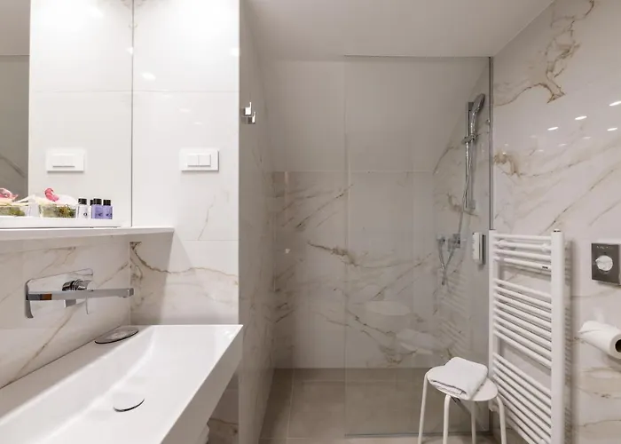 Kotnik Superior Boutique